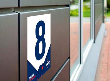 На фасаде здания